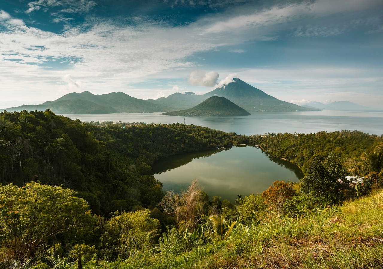 The Ultimate Travel Guide to Ternate History, Culture (1)