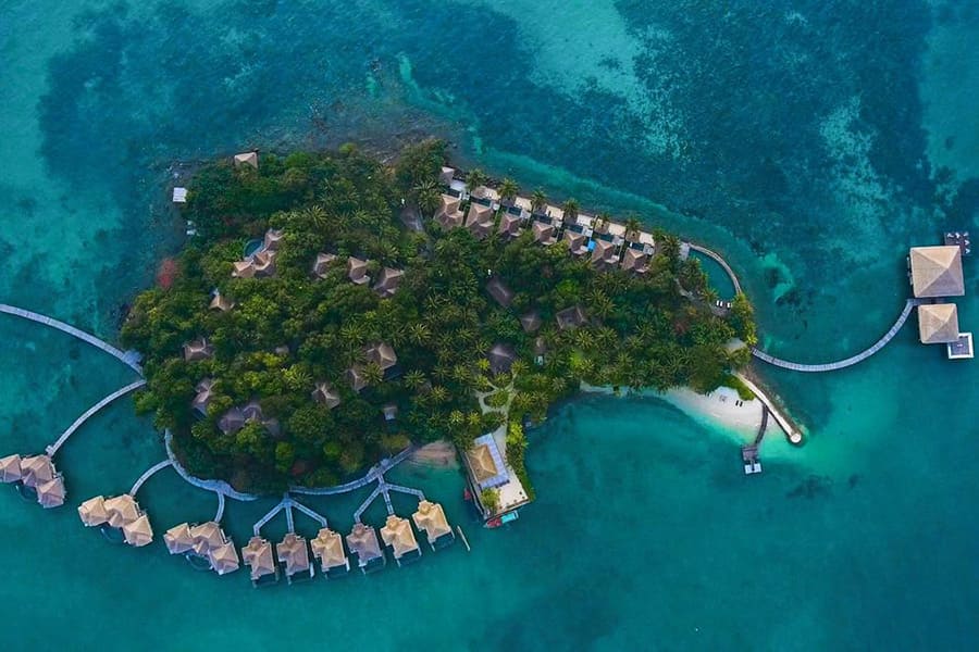 Eco Friendly Beach Getaways for the Conscious Traveler (1)